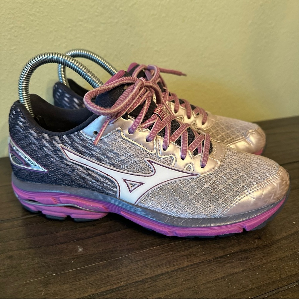 Mizuno Sneakers